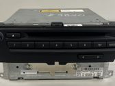 Radio / CD-Player / DVD-Player / Navigation