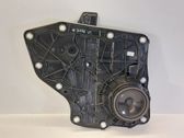 Rear window lifting mechanism without motor
