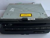 Radio / CD-Player / DVD-Player / Navigation
