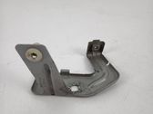 Fender mounting bracket