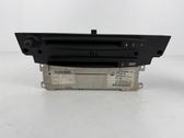 Radio / CD-Player / DVD-Player / Navigation