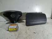 Steering wheel airbag