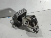 Engine mount vacuum valve