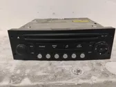 Radio / CD-Player / DVD-Player / Navigation