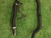 Tuyau de liquide de refroidissement moteur