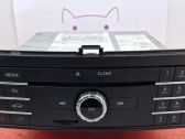 Radio / CD-Player / DVD-Player / Navigation