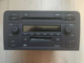 Radio / CD-Player / DVD-Player / Navigation