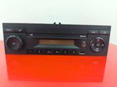 Radio / CD-Player / DVD-Player / Navigation