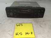 Radio/CD/DVD/GPS-pääyksikkö