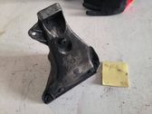 Engine mounting bracket