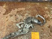 Mécanisme lève-vitre de porte arrière avec moteur
