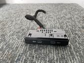 USB-pistokeliitin
