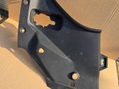 Plaque avant support serrure de capot