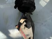 Engine mounting bracket