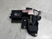 Замок задней крышки