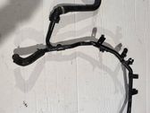 Tuyau de liquide de refroidissement moteur