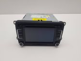 Radio / CD-Player / DVD-Player / Navigation