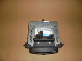 Radio / CD-Player / DVD-Player / Navigation