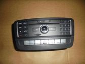 Radio / CD-Player / DVD-Player / Navigation