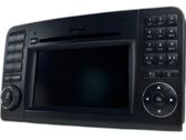 Radio / CD-Player / DVD-Player / Navigation