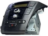 Radio / CD-Player / DVD-Player / Navigation
