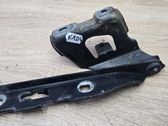 Engine bonnet/hood hinges