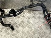 Tuyau de liquide de refroidissement moteur