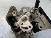Tailgate lock latch