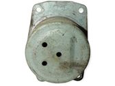 Engine mount bracket