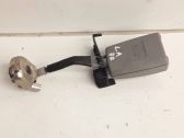 Rear seatbelt buckle