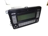 Radio/CD/DVD/GPS-pääyksikkö