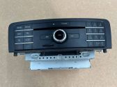 Radio / CD-Player / DVD-Player / Navigation