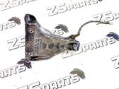 Engine mounting bracket