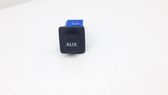 Enchufe conector entrada auxiliar