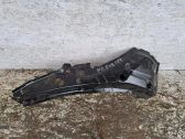 Fender mounting bracket