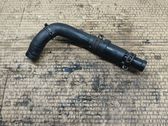 Tuyau de liquide de refroidissement moteur