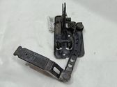 Engine bonnet/hood lock/catch