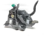 Accelerator throttle pedal