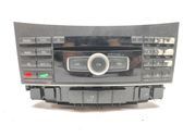 Radio / CD-Player / DVD-Player / Navigation