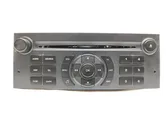 Radio/CD/DVD/GPS-pääyksikkö