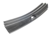 Trunk/boot sill cover protection
