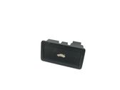 Tailgate/boot open switch button