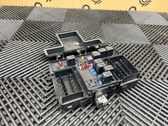 Juego de caja de fusibles