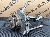 Rear wheel hub spindle/knuckle