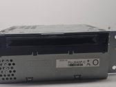 Radio / CD-Player / DVD-Player / Navigation