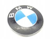 Mostrina con logo/emblema della casa automobilistica