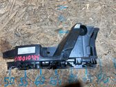 Rear bumper mounting bracket