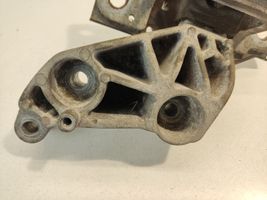 Nissan Qashqai+2 Dzinēja spilvens F6036100