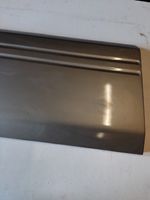 Nissan Terrano Rivestimento della portiera anteriore (modanatura) 808717F600