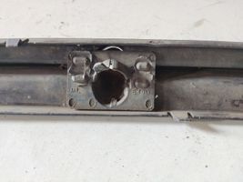 BMW 3 E46 Modanatura della barra di rivestimento del paraurti anteriore 8227570